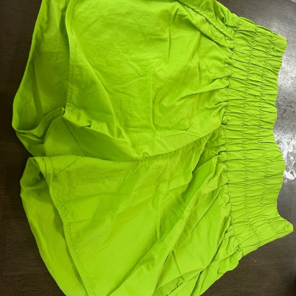 Zenana Outfitters Lime Green Shorts - Picture 1 of 2